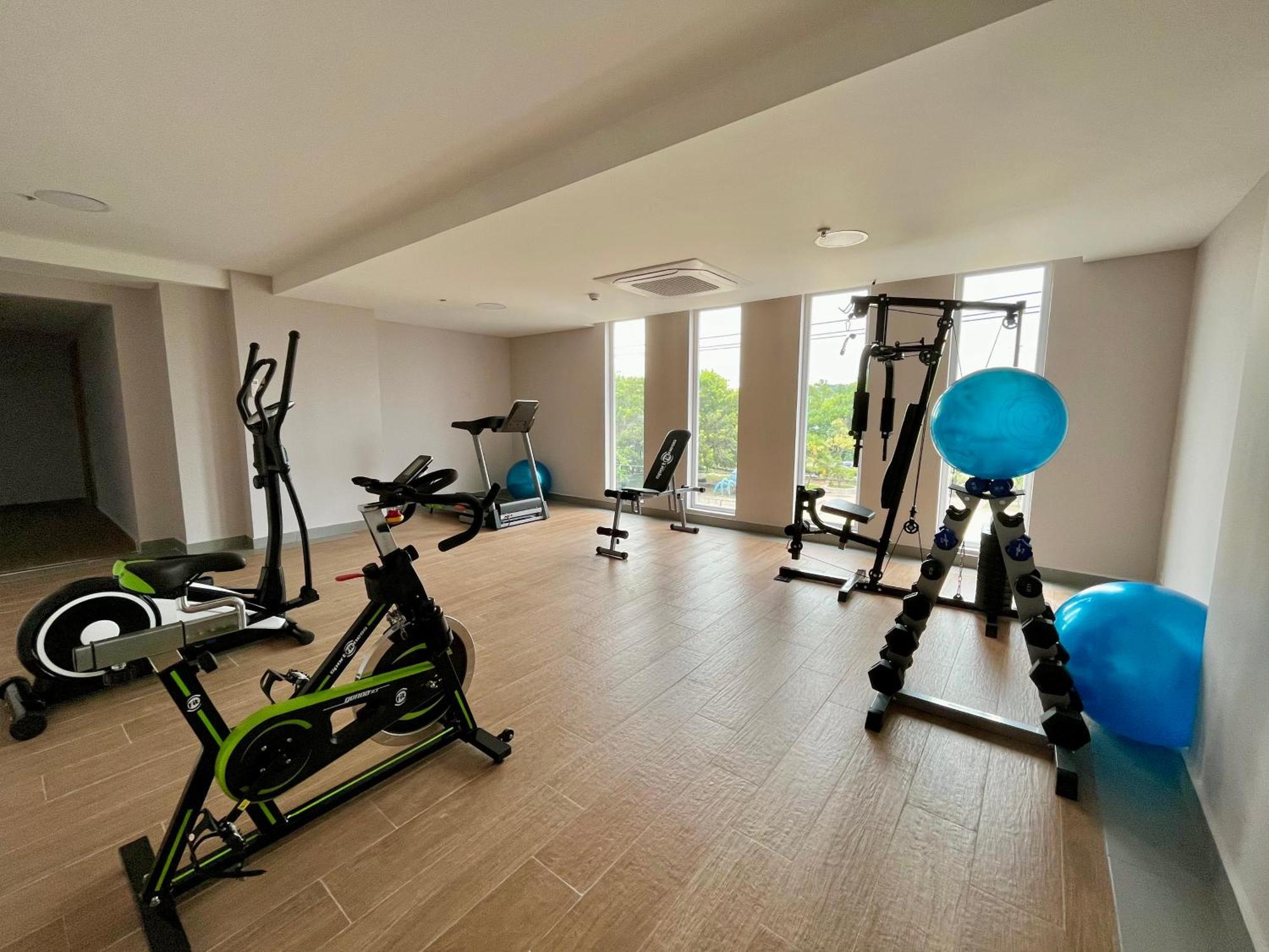 Wyndham Garden Cartagena Ξενοδοχείο Εξωτερικό φωτογραφία